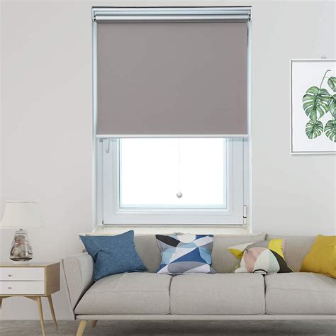 24 inch wide roller shade